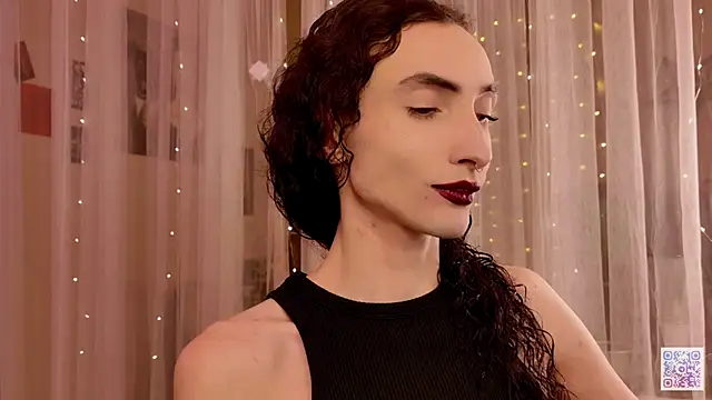 Queen of tease online show from November 18, 9:07 pm