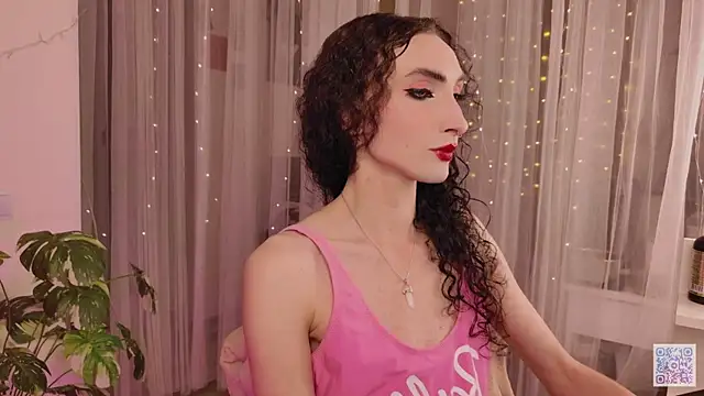 Queen of tease online show from October 6, 4:52 pm