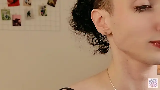 Queen of tease online show from February 9, 7:34 pm