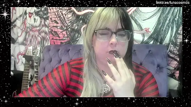 LunaCosmos online show from November 12, 3:32 am