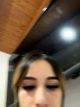 Babylovetiernax online show from December 4, 4:22 am