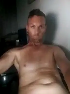 Snapshot of sacptjock83 chatting on November 18, 1:43 am sacptjock83 online show from November 18, 1:43 am