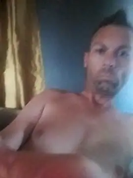 Snapshot of sacptjock83 chatting on November 18, 1:47 pm sacptjock83 online show from November 18, 1:47 pm