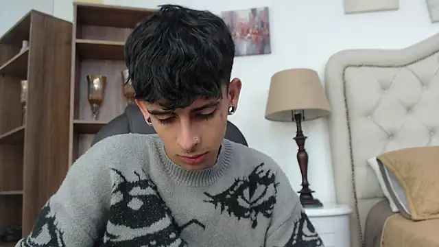 Ibratxandy online show from April 8, 11:55 am