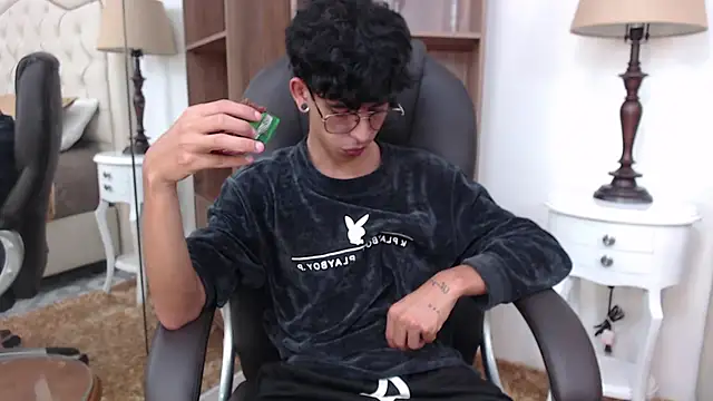 Ibratxandy online show from March 24, 7:36 pm