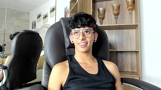 Ibratxandy online show from March 10, 9:19 pm