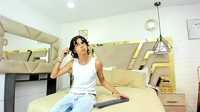 Ibratxandy online show from November 3, 6:44 pm