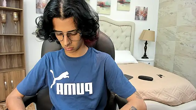 Ibratxandy online show from February 7, 7:11 pm