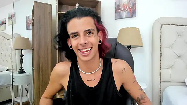 Ibratxandy online show from February 18, 7:10 pm