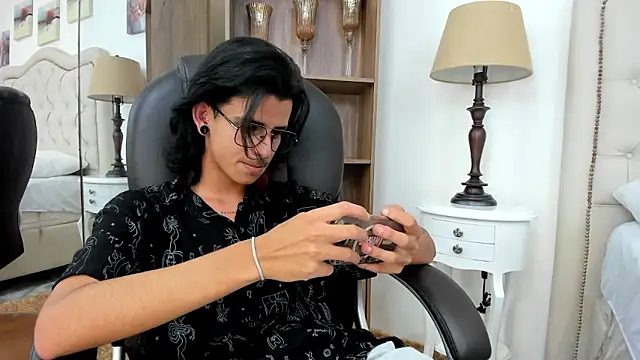 Ibratxandy online show from February 20, 7:49 pm