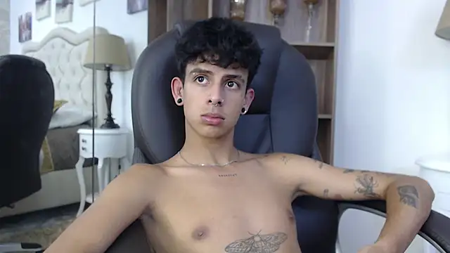 Ibratxandy online show from April 30, 8:57 pm