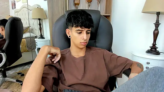 Ibratxandy online show from May 24, 11:54 am