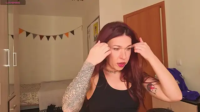 ReginaFoXXXy online show from March 30, 9:55 am