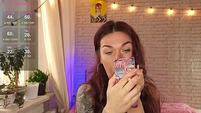 ReginaFoXXXy online show from February 5, 9:49 am