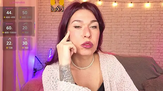 ReginaFoXXXy online show from December 19, 12:07 pm