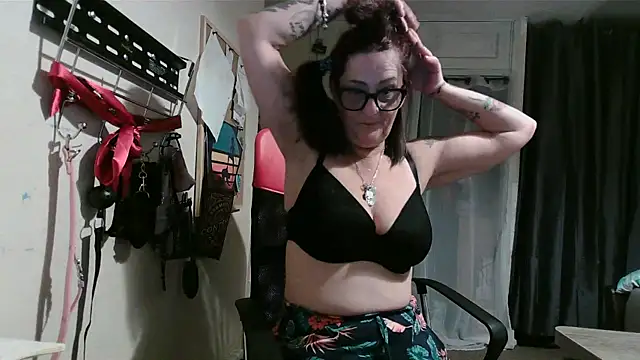 Mistress-Ivy51 online show from November 8, 6:28 am