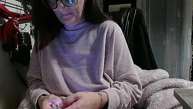 Mistress-Ivy51 online show from November 10, 6:29 am