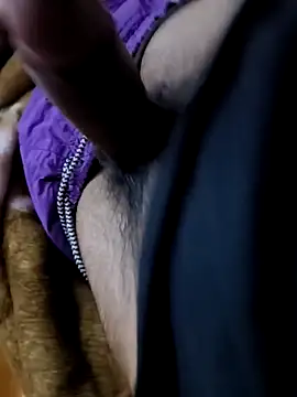 Snapshot of mota_lund_5 chatting on November 26, 1:33 pm mota lund 5 online show from November 26, 1:33 pm