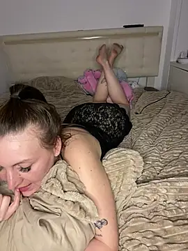 monsieuretmada1 online show from April 15, 7:29 pm