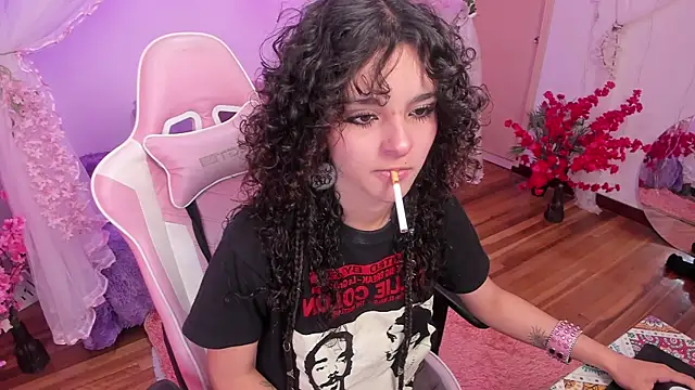 bunny curly online show from October 7, 2:07 pm
