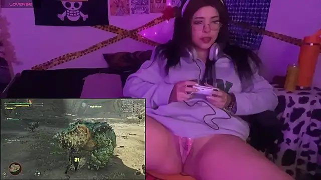 PixelKitty  online show from January 8, 11:33 pm