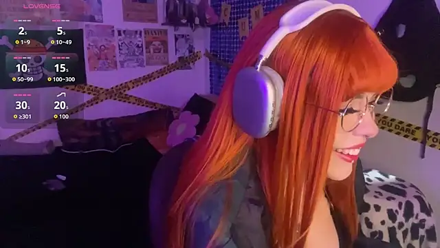 PixelKitty  online show from November 28, 3:45 pm