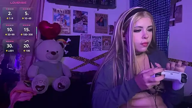 PixelKitty  online show from March 10, 2:59 am