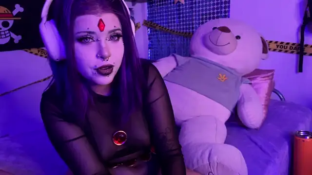 PixelKitty  online show from May 17, 3:06 am