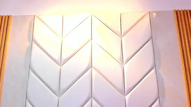 BarbieMonet online show from November 17, 8:57 pm