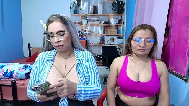 ladymirandalee online show from October 21, 10:31 pm