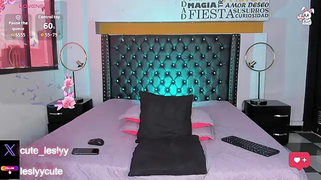 lesly cutee online show from October 15, 1:08 pm