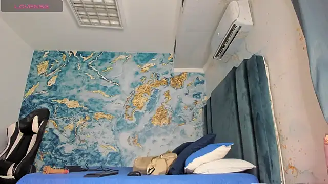 lesly cutee online show from March 26, 3:43 pm