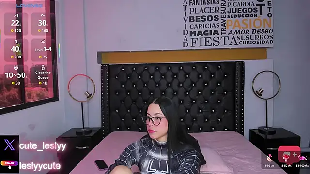 lesly cutee online show from September 9, 1:09 pm