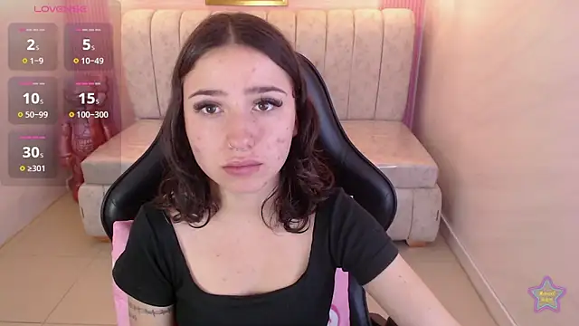 Snapshot of venuss09_s chatting on February 21, 12:51 pm venuss09 s online show from February 21, 12:51 pm