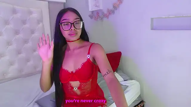 pocahontamoon online show from October 16, 2:47 pm