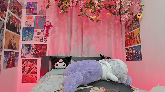 FluffyMelons online show from February 23, 11:05 pm