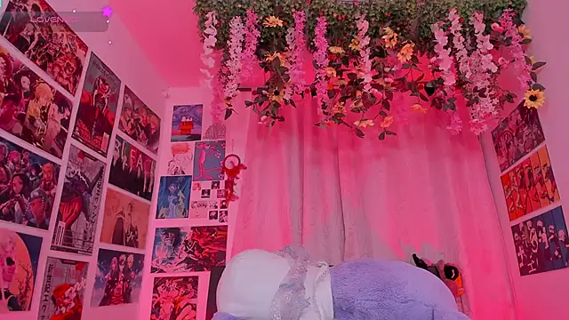 FluffyMelons online show from February 26, 11:05 pm