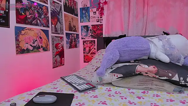 FluffyMelons online show from March 13, 11:10 pm