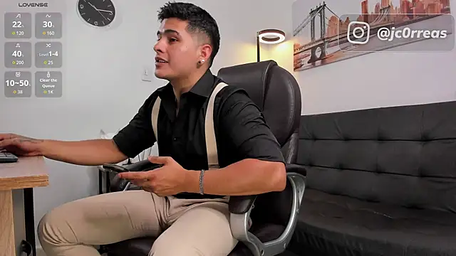  Juanes online show from November 1, 10:14 pm