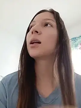 Arianna Moss online show from June 19, 2:34 pm