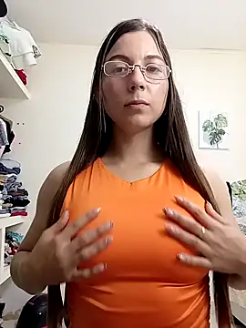 Snapshot of Arianna_Moss chatting on February 13, 7:36 pm Arianna Moss online show from February 13, 7:36 pm