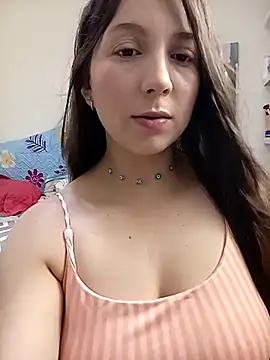 Arianna Moss online show from May 12, 11:33 pm