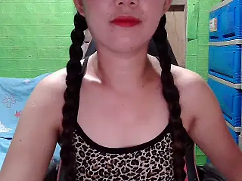 Snapshot of lucky_rona chatting on June 21, 2:12 pm lucky rona online show from June 21, 2:12 pm