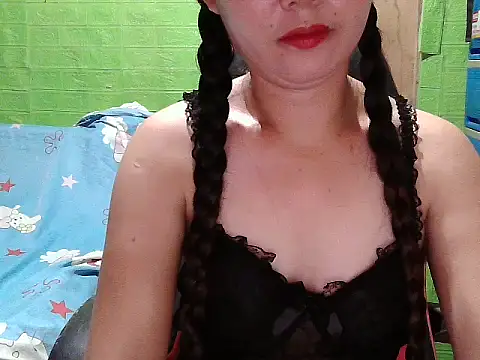 Snapshot of lucky_rona chatting on June 30, 1:00 pm lucky rona online show from June 30, 1:00 pm