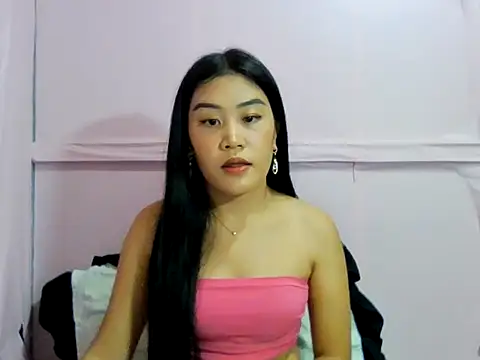 YourWildestDoll online show from April 3, 4:46 pm