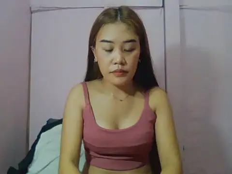 YourWildestDoll online show from June 30, 6:30 pm