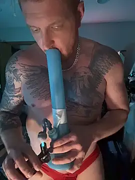 CloudyKingG online show from April 18, 8:16 am