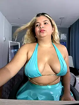 Snapshot of lilith_cut3 chatting on November 21, 10:53 pm lilith cut3 online show from November 21, 10:53 pm