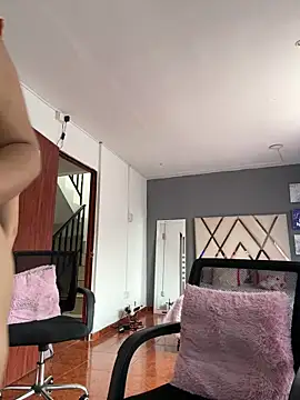 Snapshot of lilith_cut3 chatting on December 15, 4:13 pm lilith cut3 online show from December 15, 4:13 pm