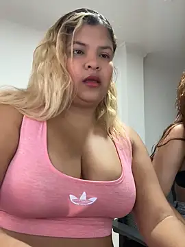 Snapshot of lilith_cut3 chatting on November 17, 10:03 pm lilith cut3 online show from November 17, 10:03 pm